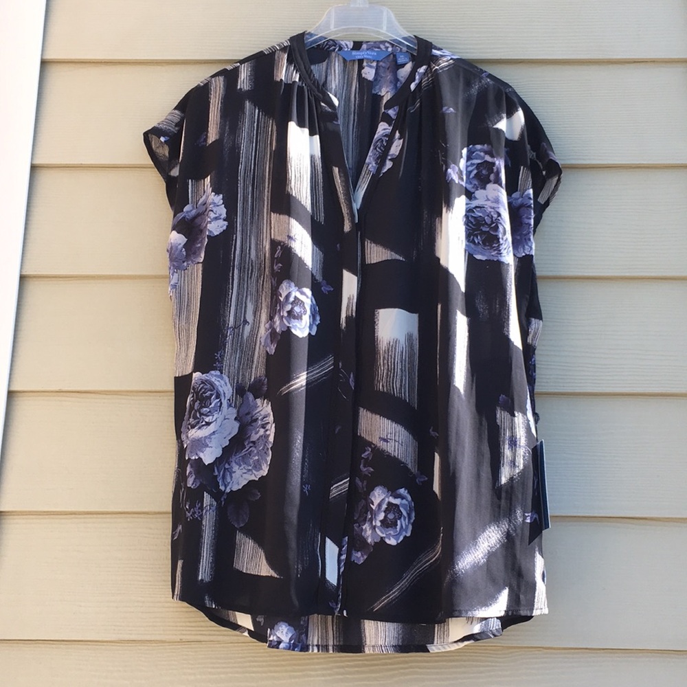 Over shoulder short sleeve blouse